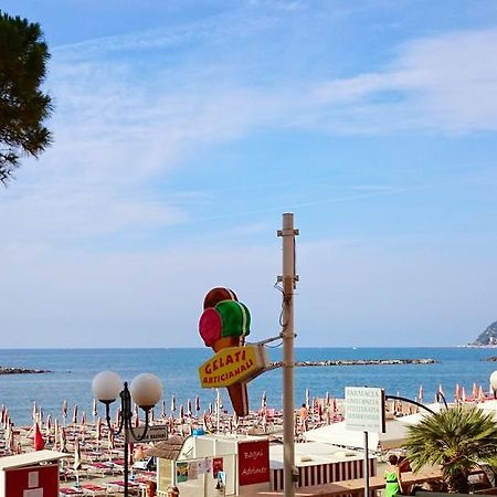 Albergo Anita San Bartolomeo Al Mare Room photo